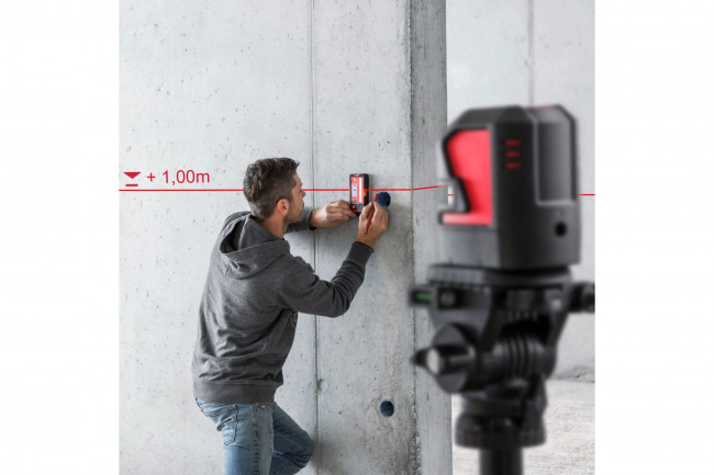 Лазерный нивелир Leica Lino L2P5-1 Лазерный нивелир Leica Lino L2P5-1