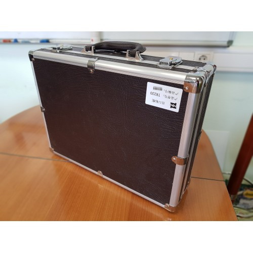 Измеритель шероховатости TR220 Измеритель шероховатости TR220